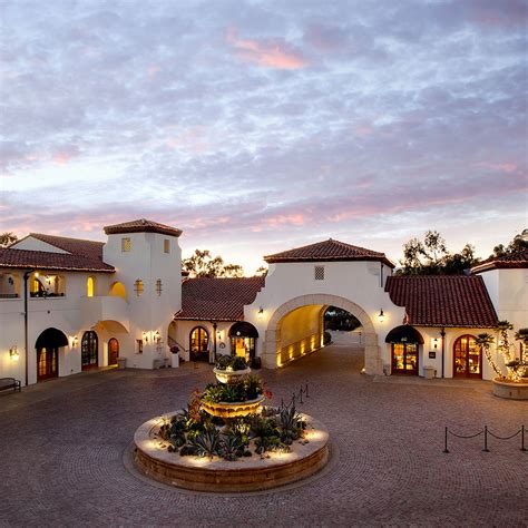 hotels bacarra